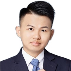 黄富威律师