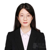 薛怡雯