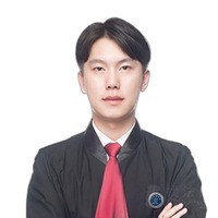 谭光彩